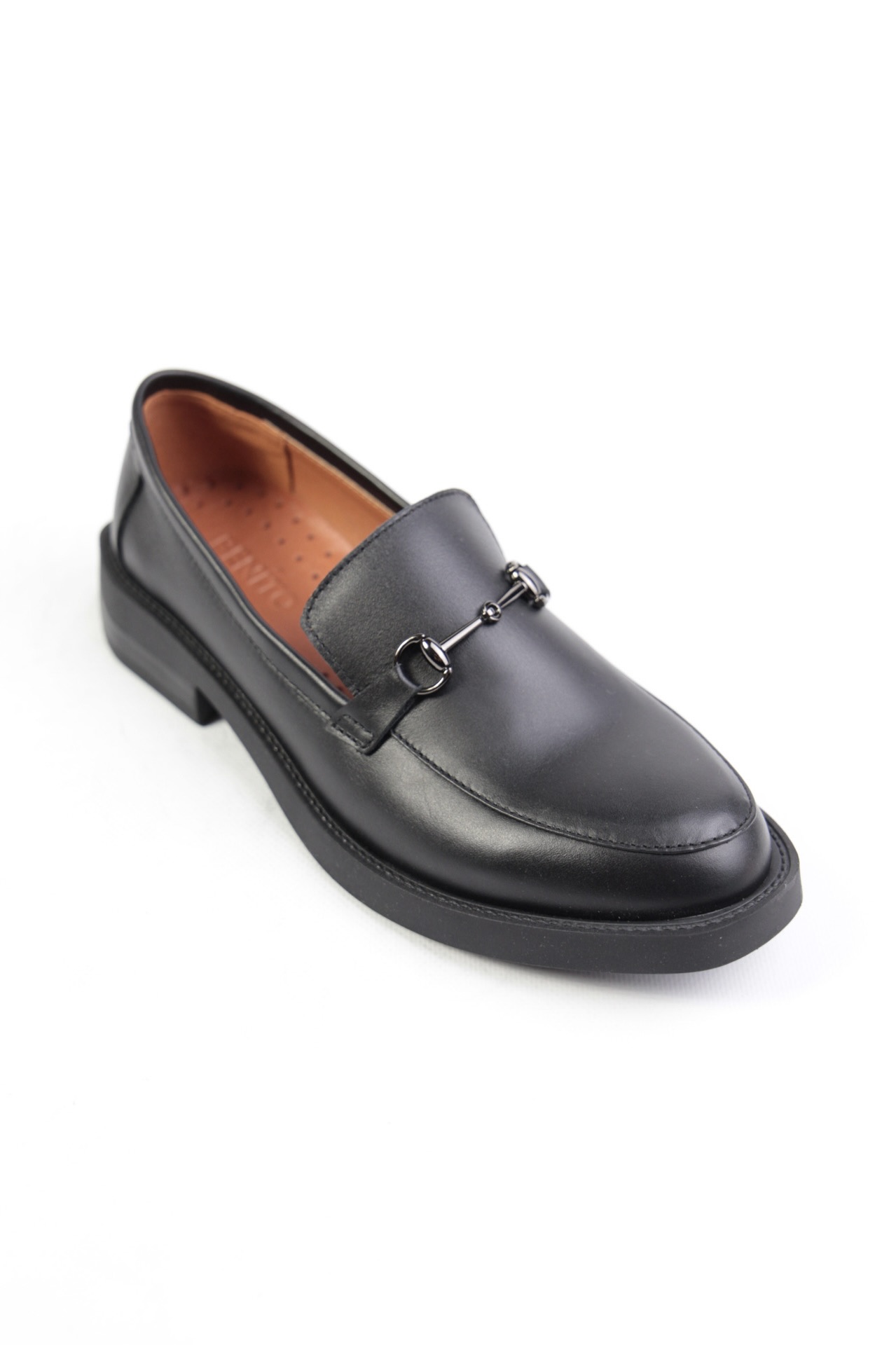 картинка Лоферы кожаные Benito от магазина Pratik