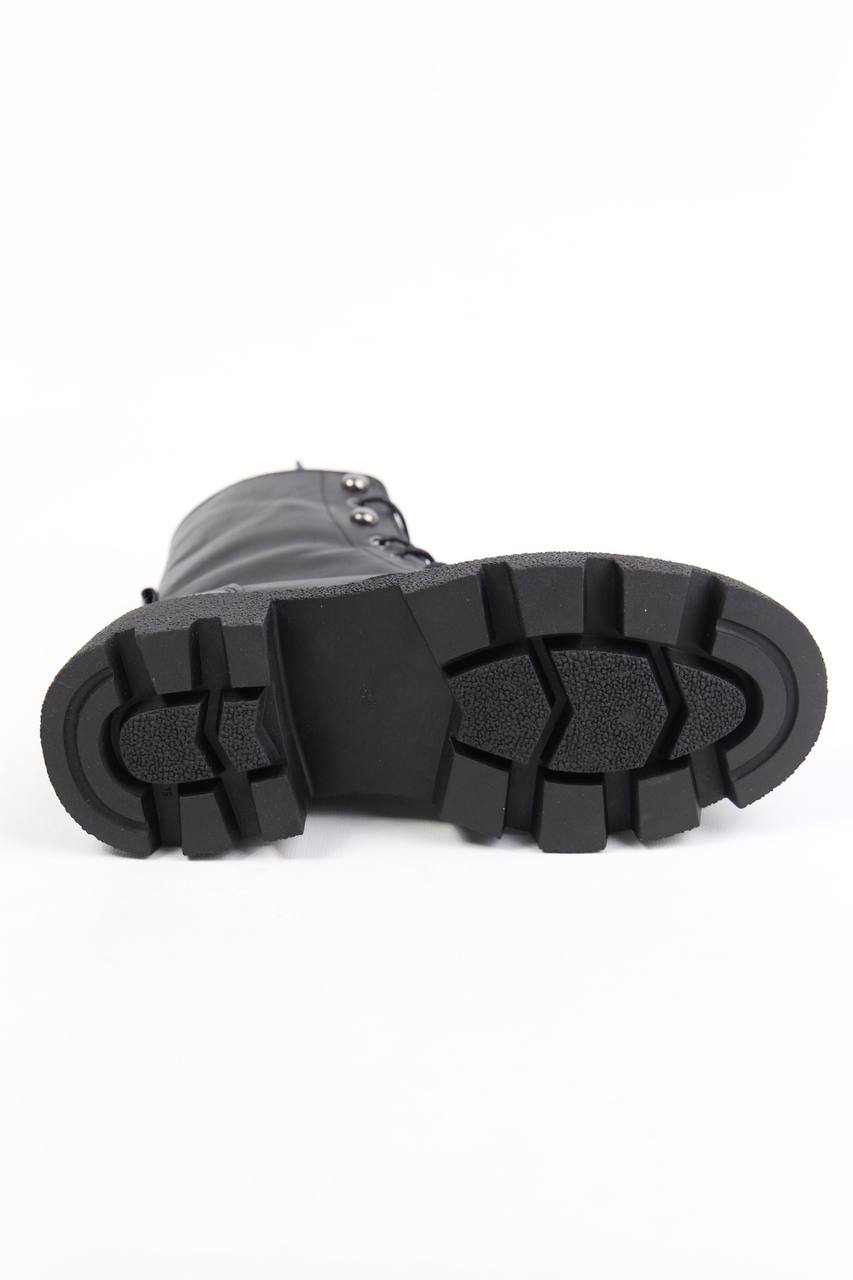 картинка Ботинки кожаные Benito от магазина Pratik