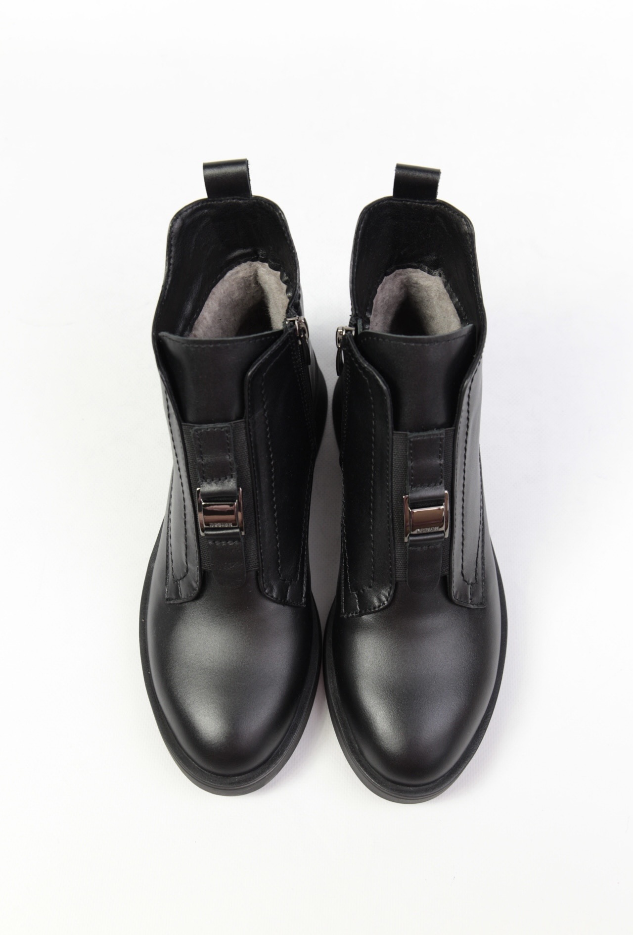 картинка Ботинки кожаные Benito от магазина Pratik