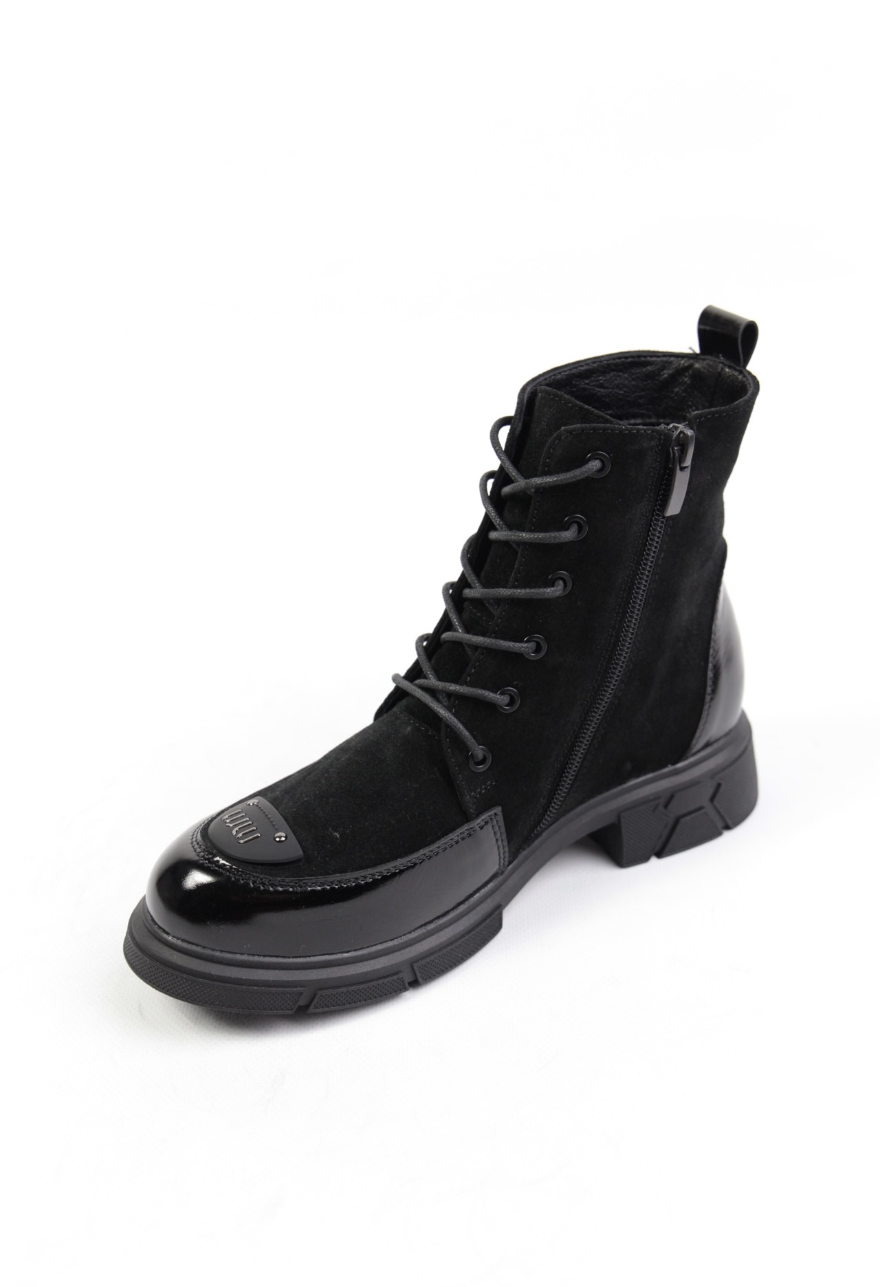 картинка Ботинки замшевые Benito от магазина Pratik