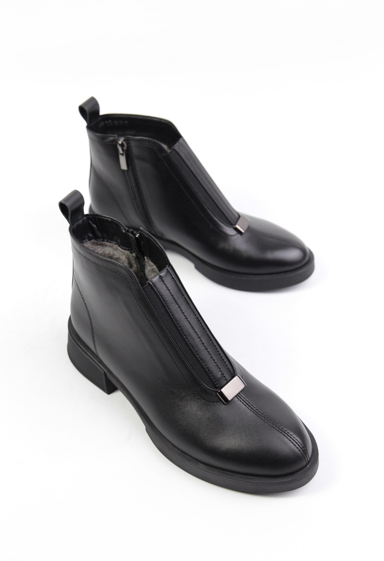 картинка Ботинки кожаные Benito от магазина Pratik