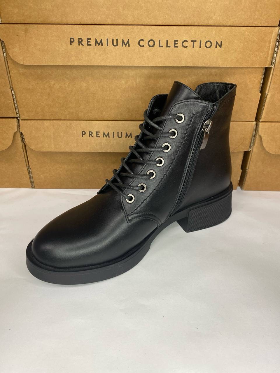 картинка Ботинки кожаные Benito от магазина Pratik