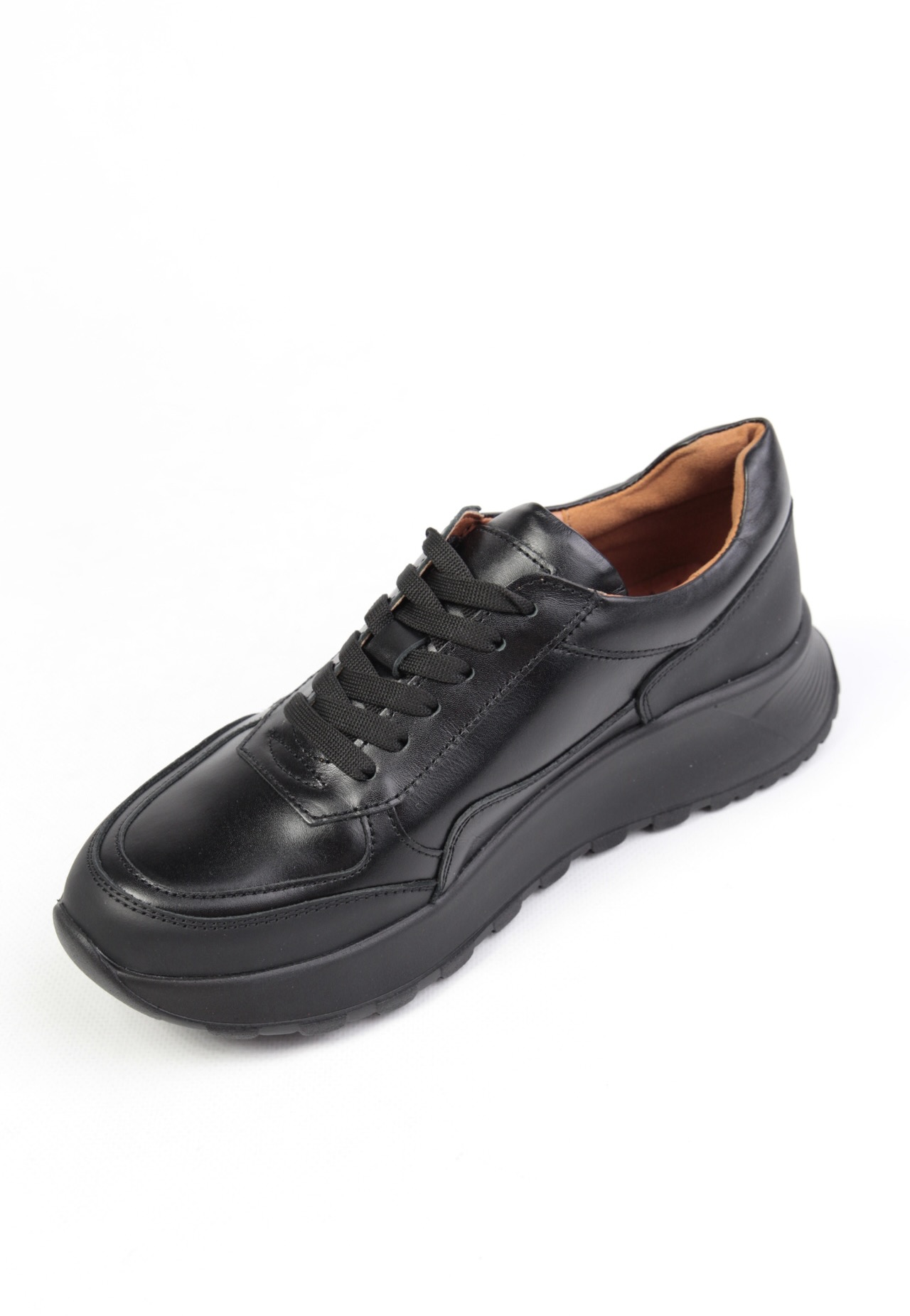 картинка Кроссовки кожаные Benito от магазина Pratik