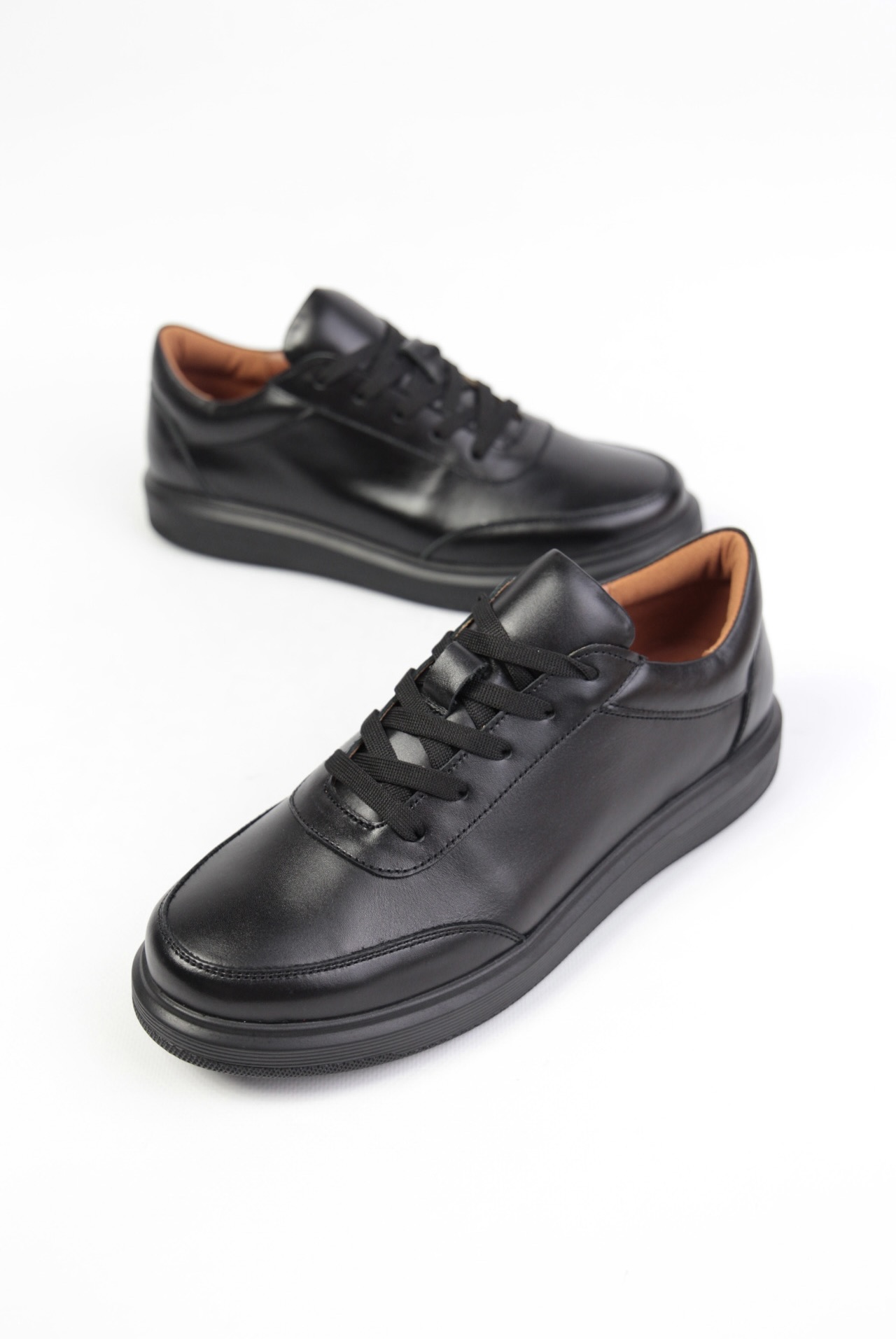 картинка Кеды кожаные Benito от магазина Pratik