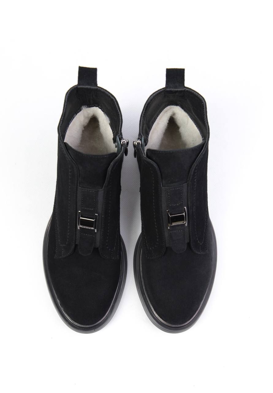 картинка Ботинки замшевые Benito от магазина Pratik