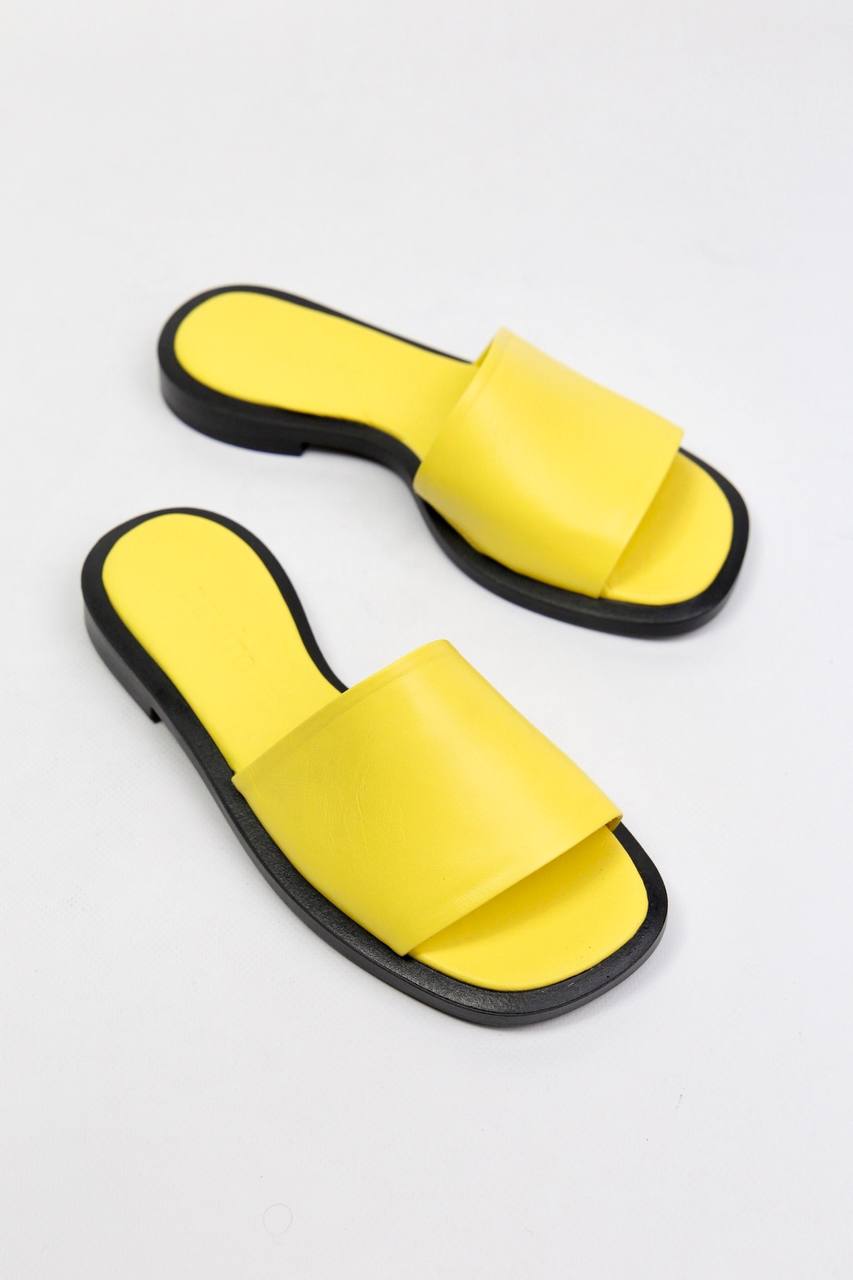 картинка Шлепанцы кожаные Benito от магазина Pratik