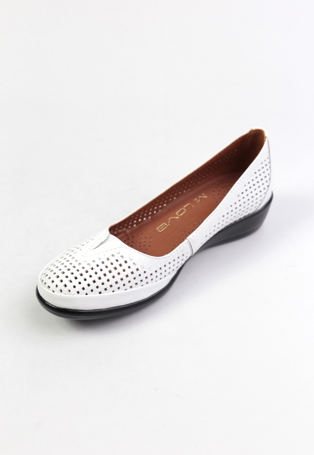 картинка Туфли кожаные Benito от магазина Pratik