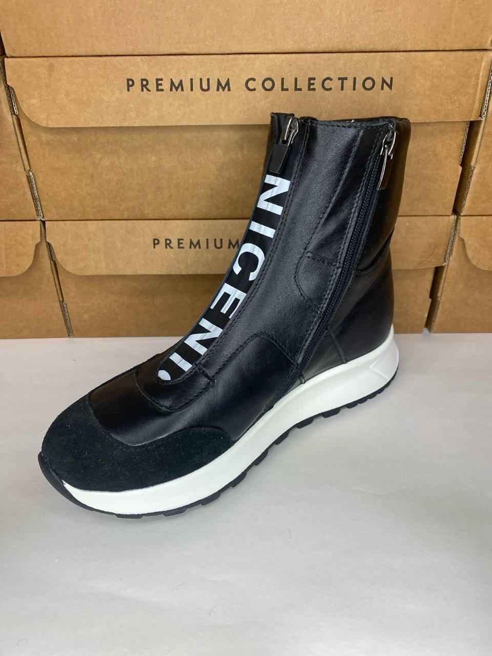 картинка Ботинки кожаные Benito от магазина Pratik