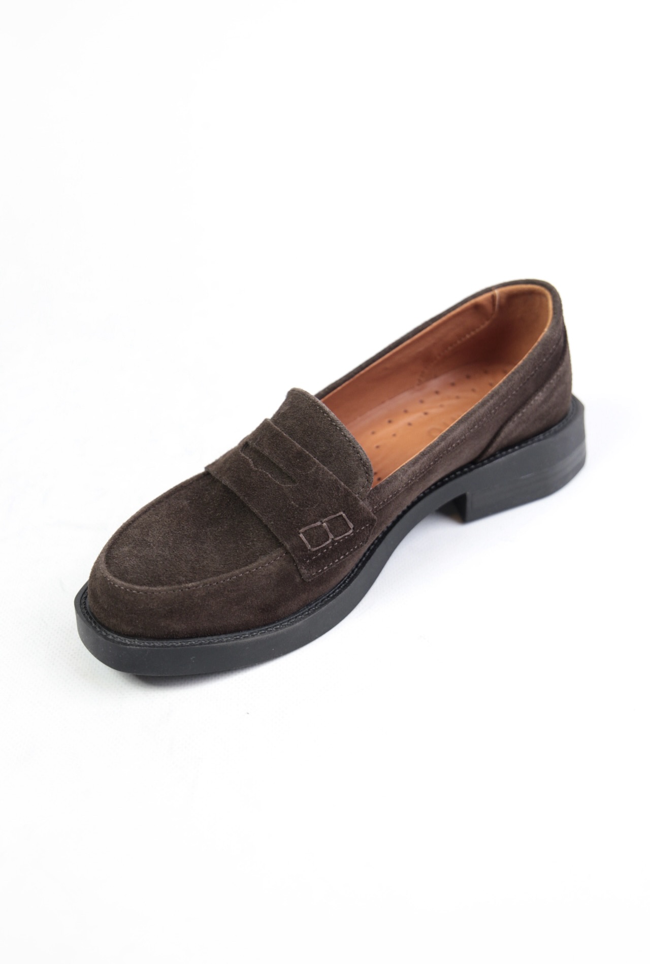 картинка Лоферы замшевые Benito от магазина Pratik