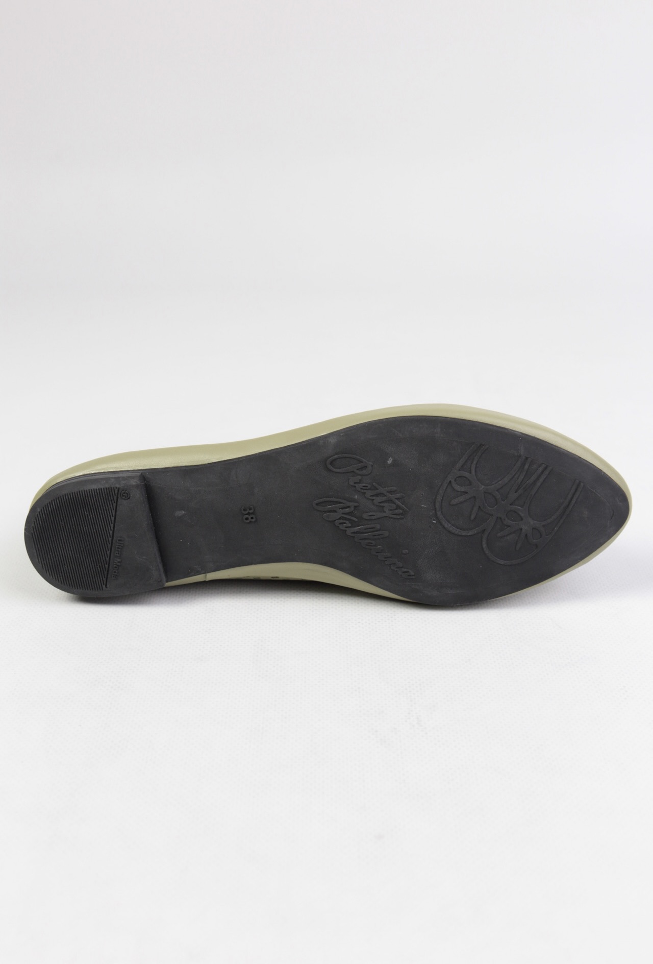 картинка Балетки кожаные Benito от магазина Pratik