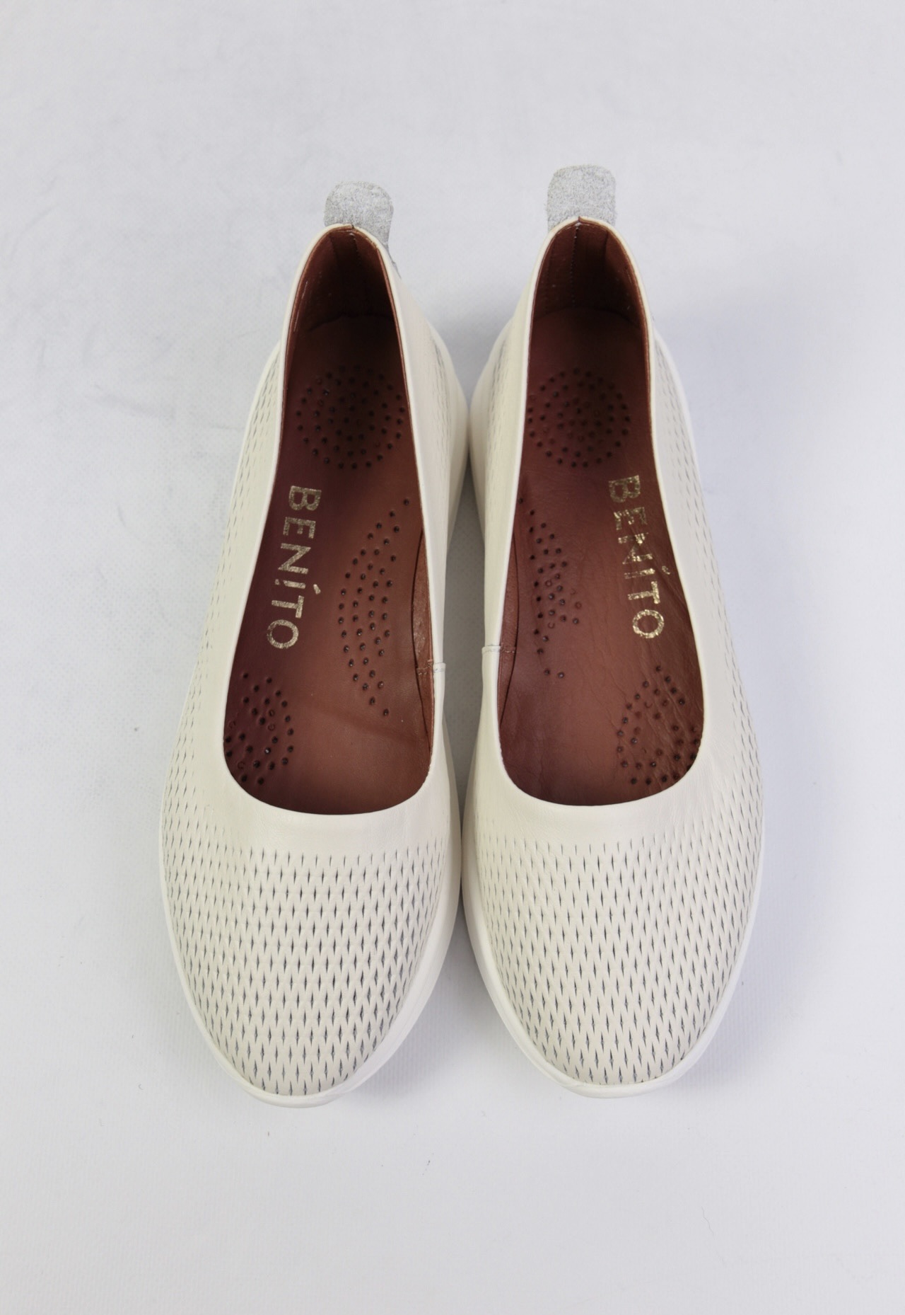 картинка Балетки кожаные Benito от магазина Pratik