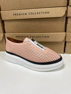 Слипоны женские Benito GL0103- фото 1 - интернет-магазин обуви Pratik