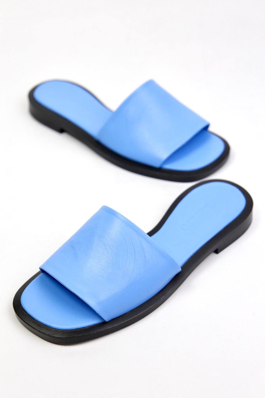 картинка Шлепанцы кожаные Benito от магазина Pratik