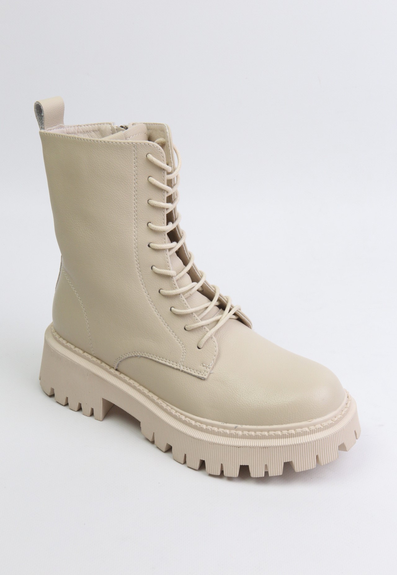 картинка Ботинки кожаные Tomfrie от магазина Pratik