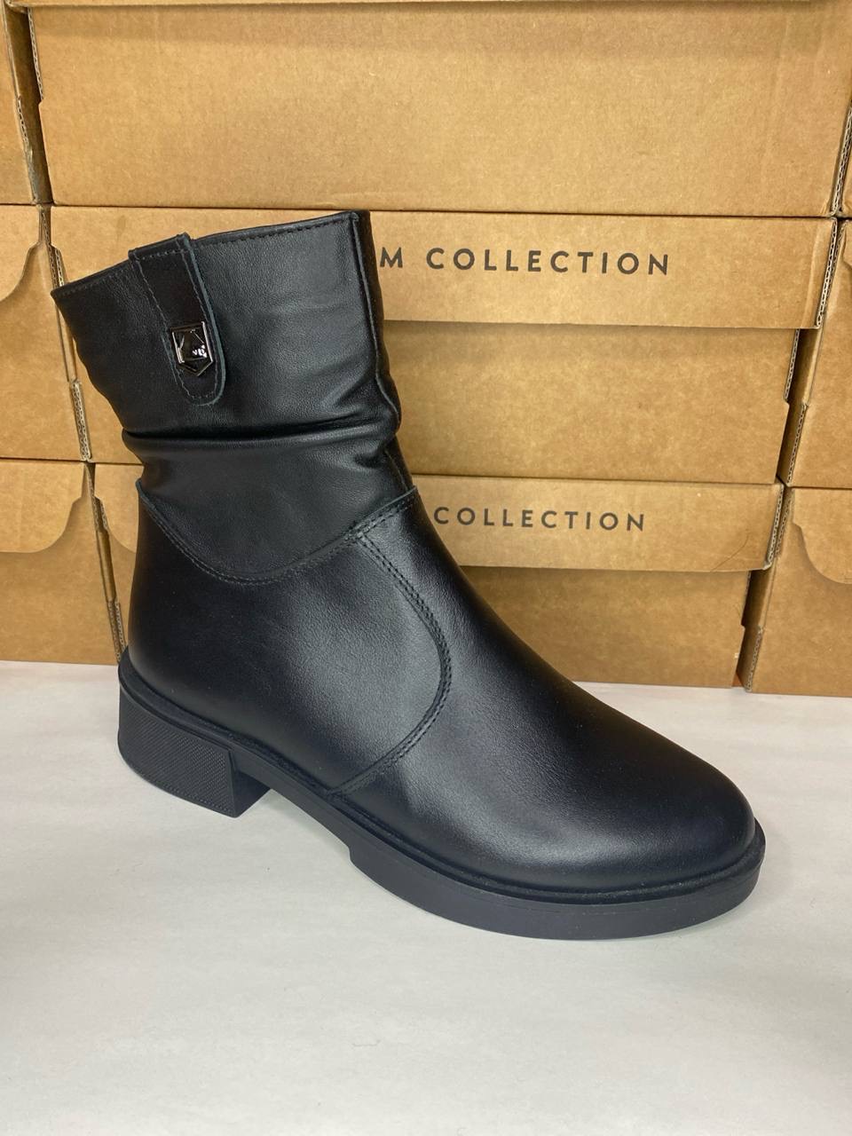 картинка Ботинки кожаные Benito от магазина Pratik