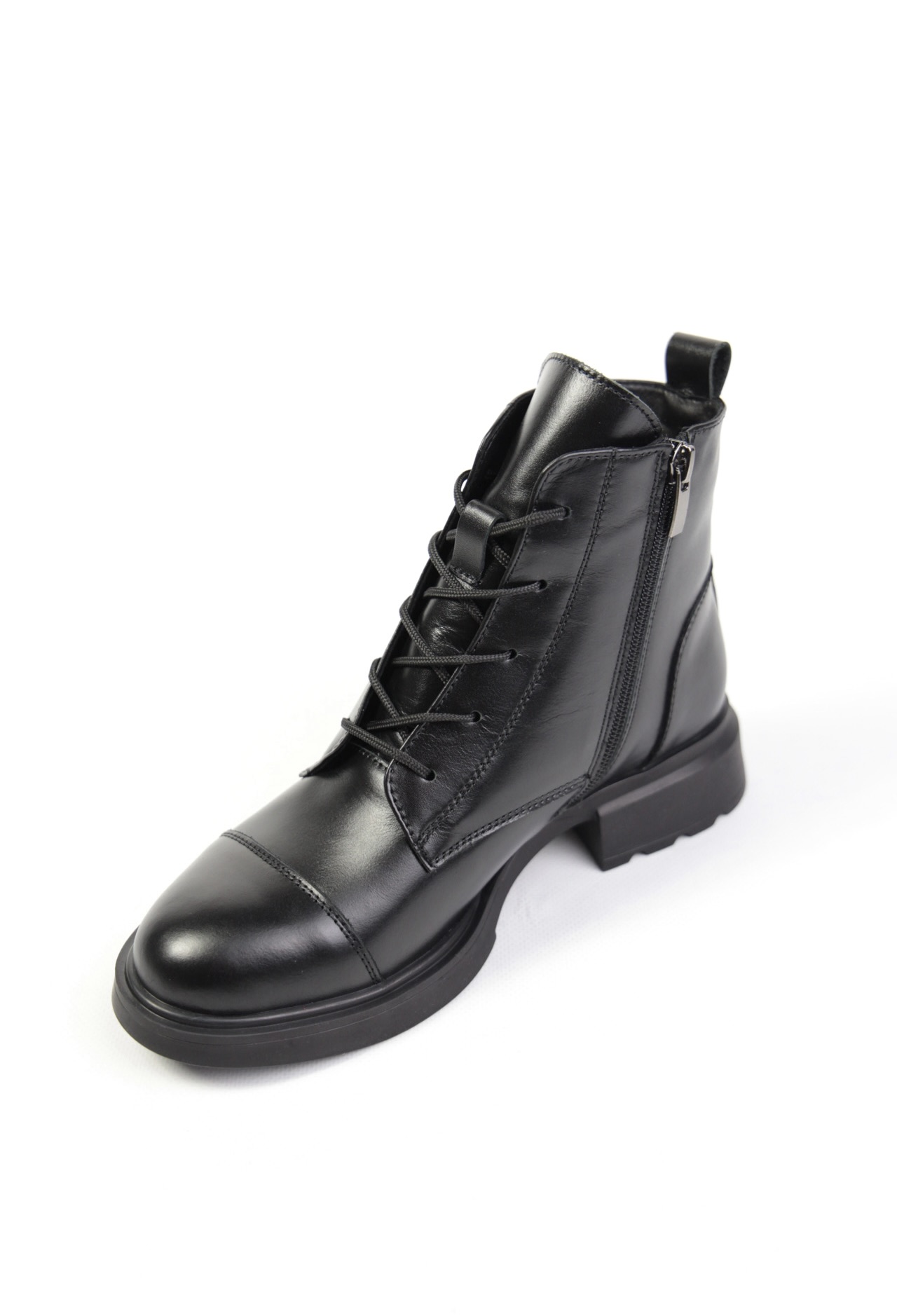 картинка Ботинки кожаные Benito от магазина Pratik