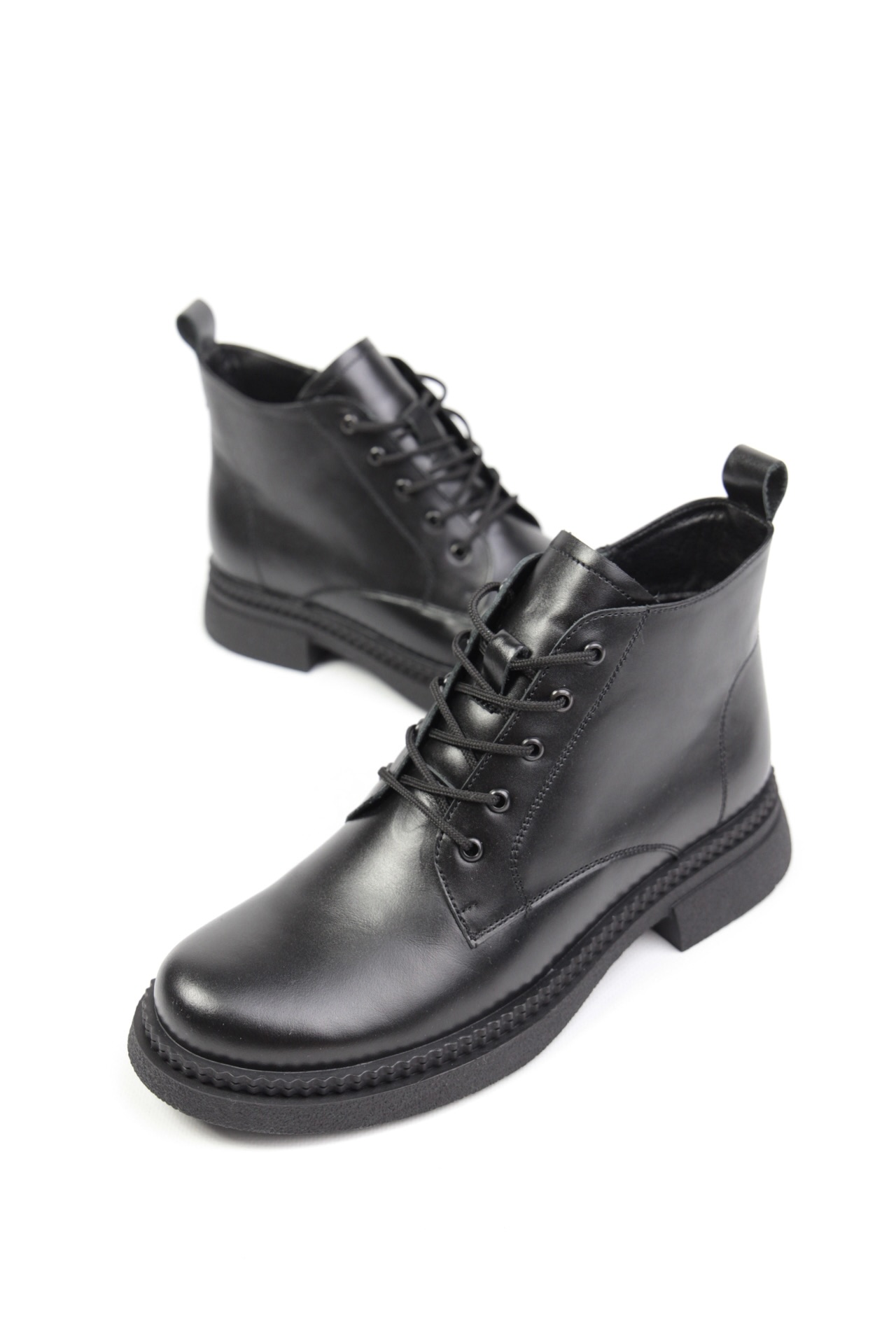 картинка Ботинки кожаные Benito от магазина Pratik