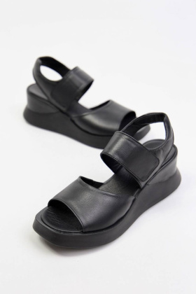 Босоножки кожаные Benito 0043/01 new- фото 1 - интернет-магазин обуви Pratik