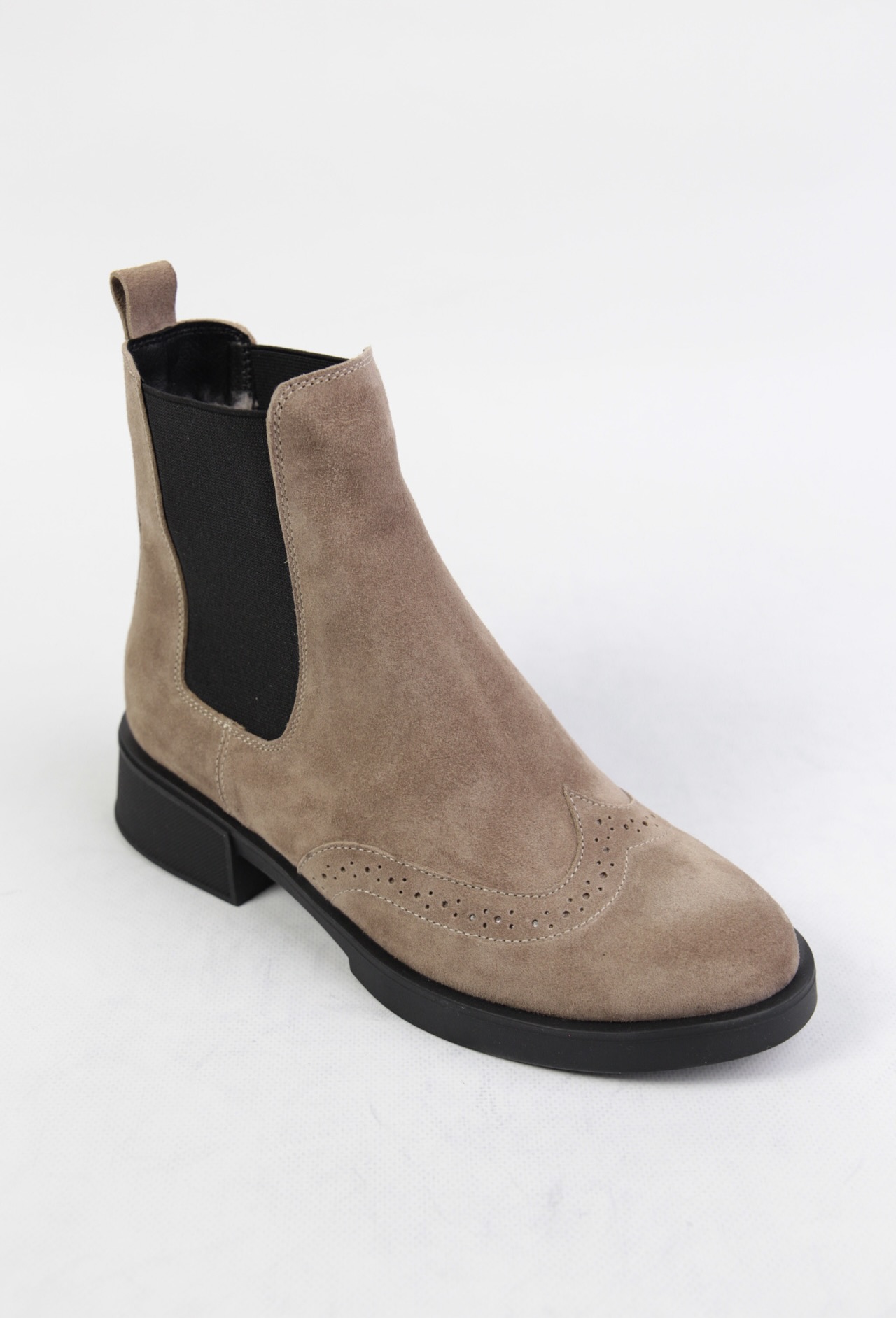 картинка Ботинки замшевые Benito от магазина Pratik