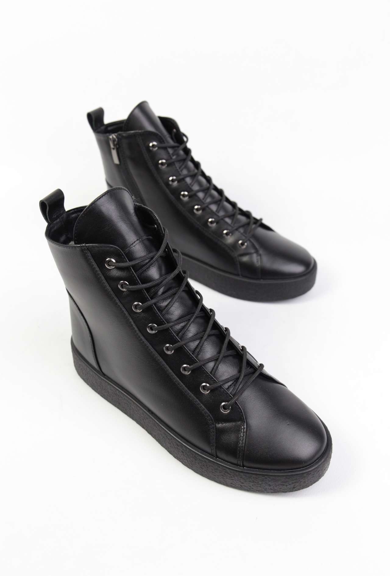 картинка Ботинки кожаные Benito от магазина Pratik