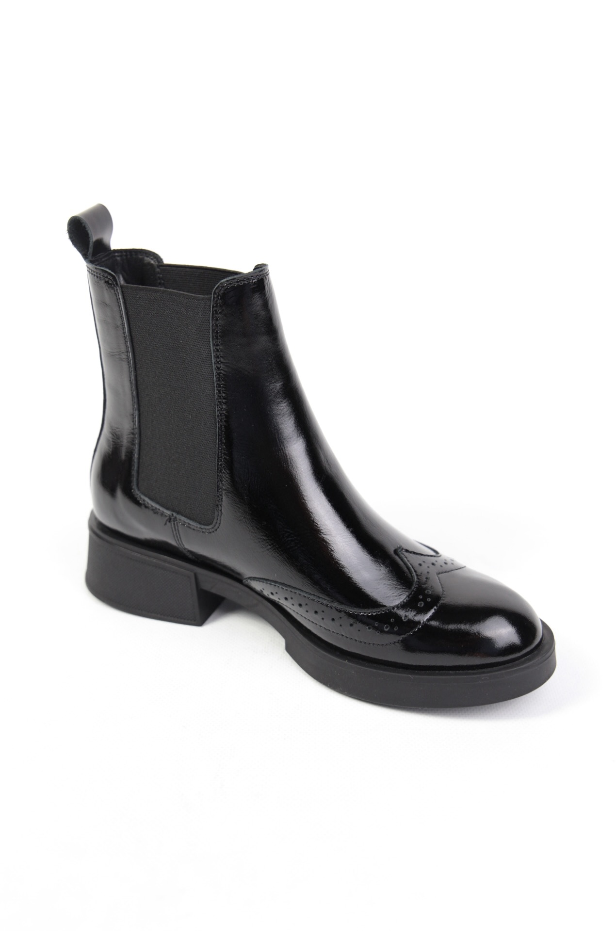 картинка Ботинки кожаные Benito от магазина Pratik