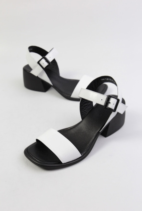 Босоножки кожаные Benito 0080/06 new- фото 1 - интернет-магазин обуви Pratik