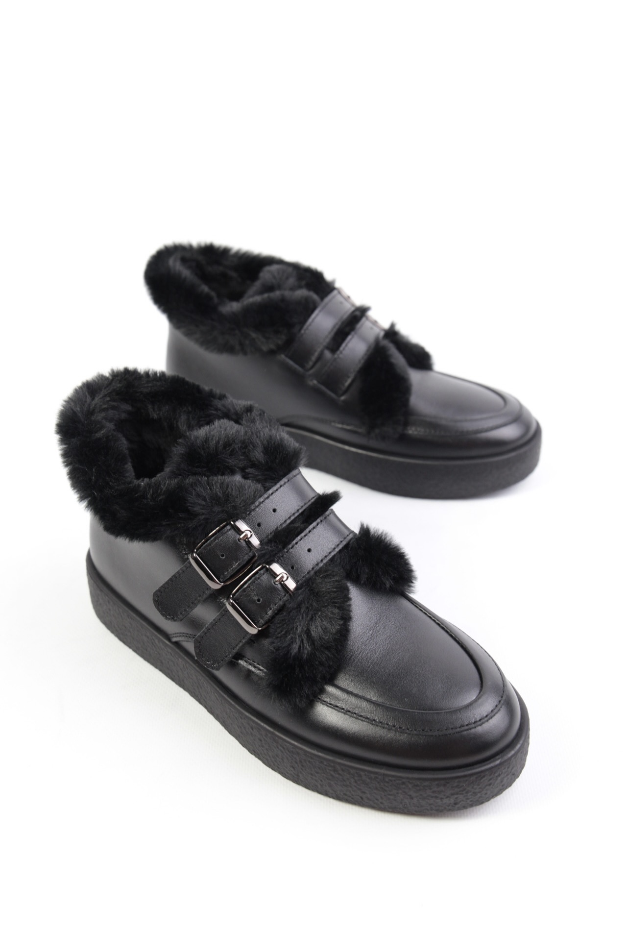 картинка Ботинки кожаные Benito от магазина Pratik