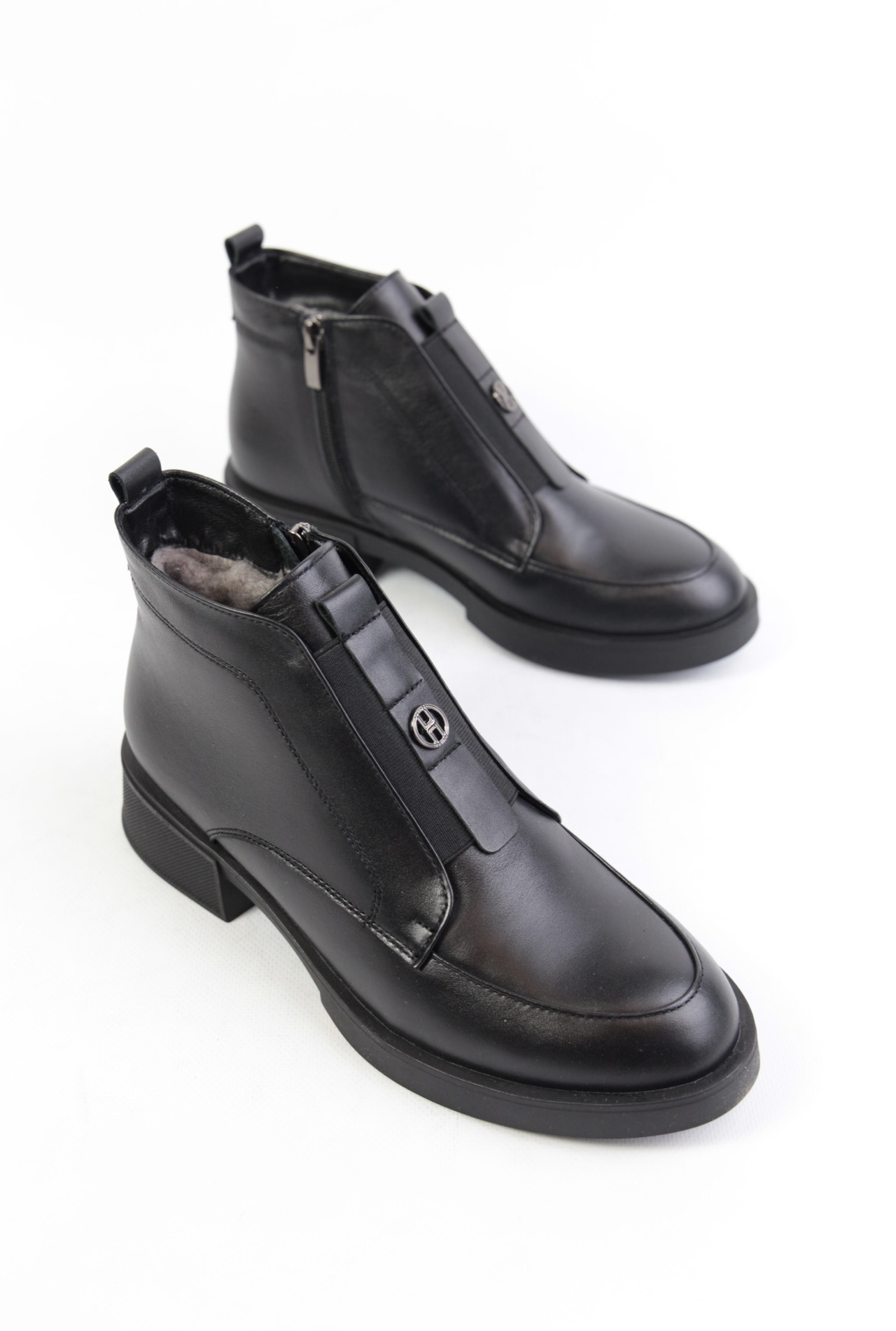 картинка Ботинки кожаные Benito от магазина Pratik