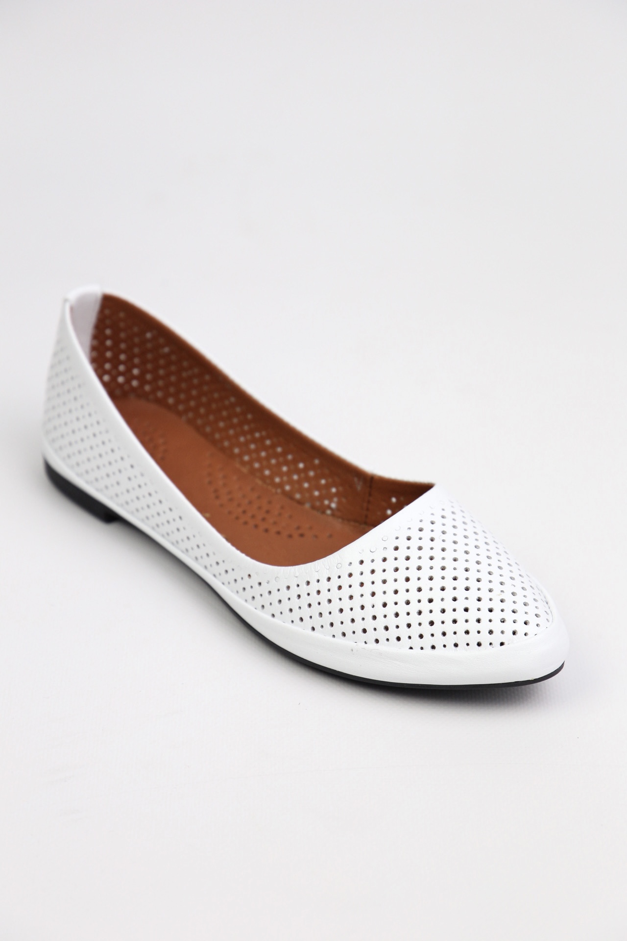 картинка Балетки кожаные Benito от магазина Pratik