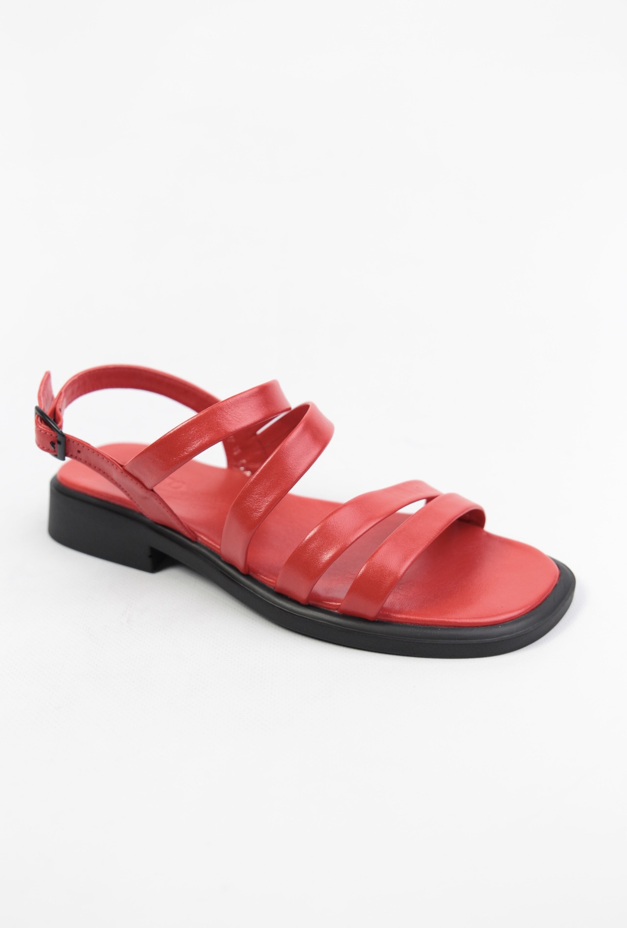 картинка Сандалии кожаные Benito от магазина Pratik