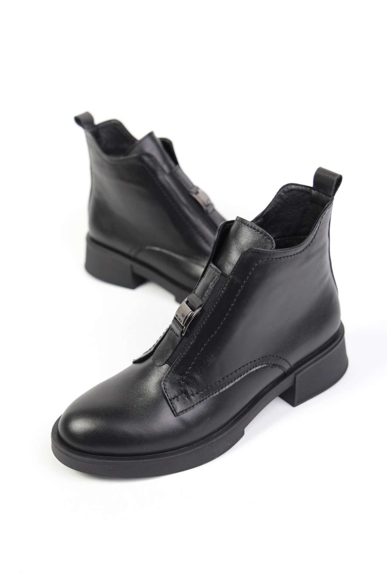 картинка Ботинки кожаные Benito от магазина Pratik