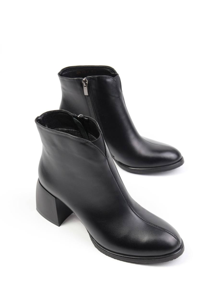 картинка Ботильоны кожаные Benito от магазина Pratik