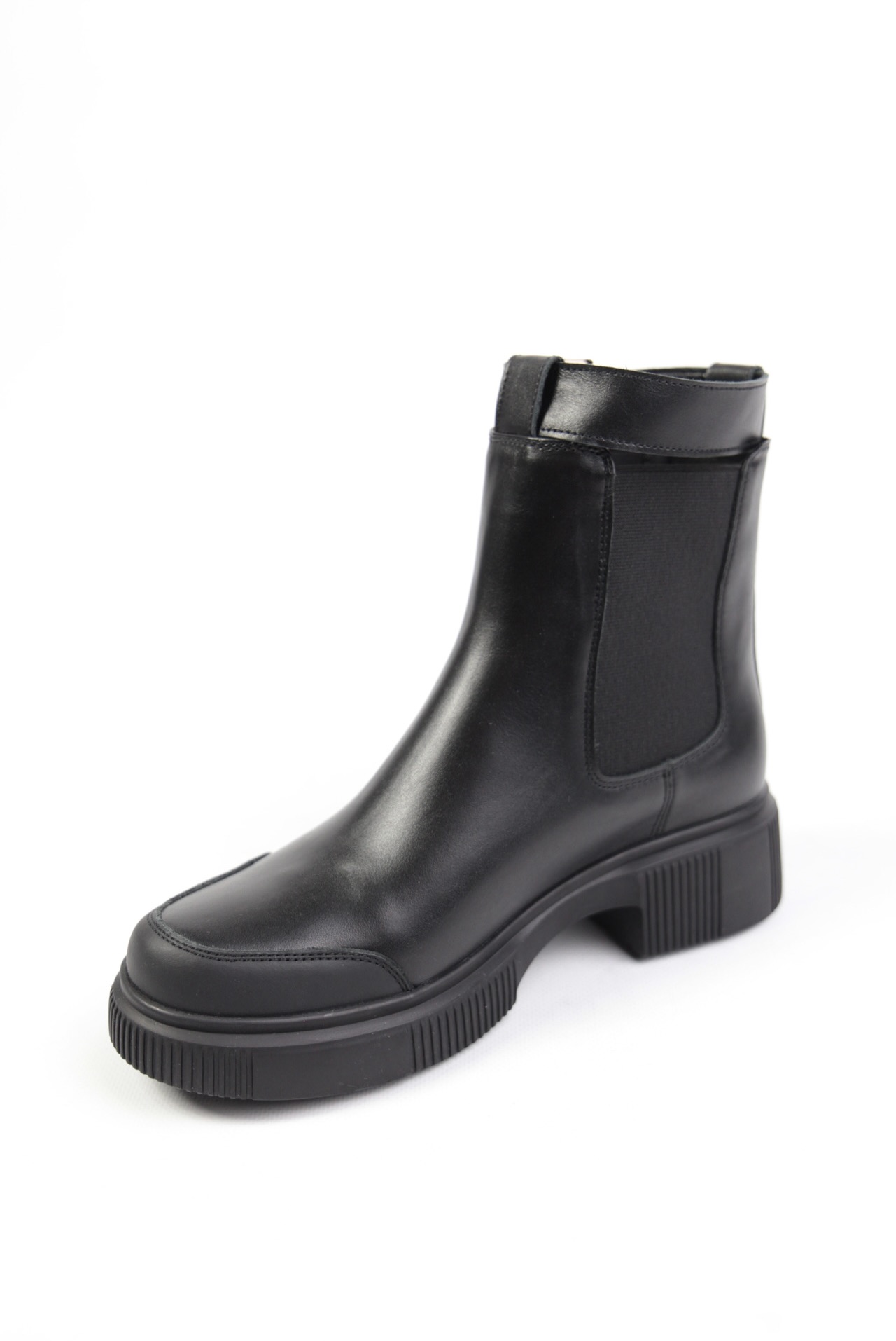 картинка Ботинки кожаные Benito от магазина Pratik