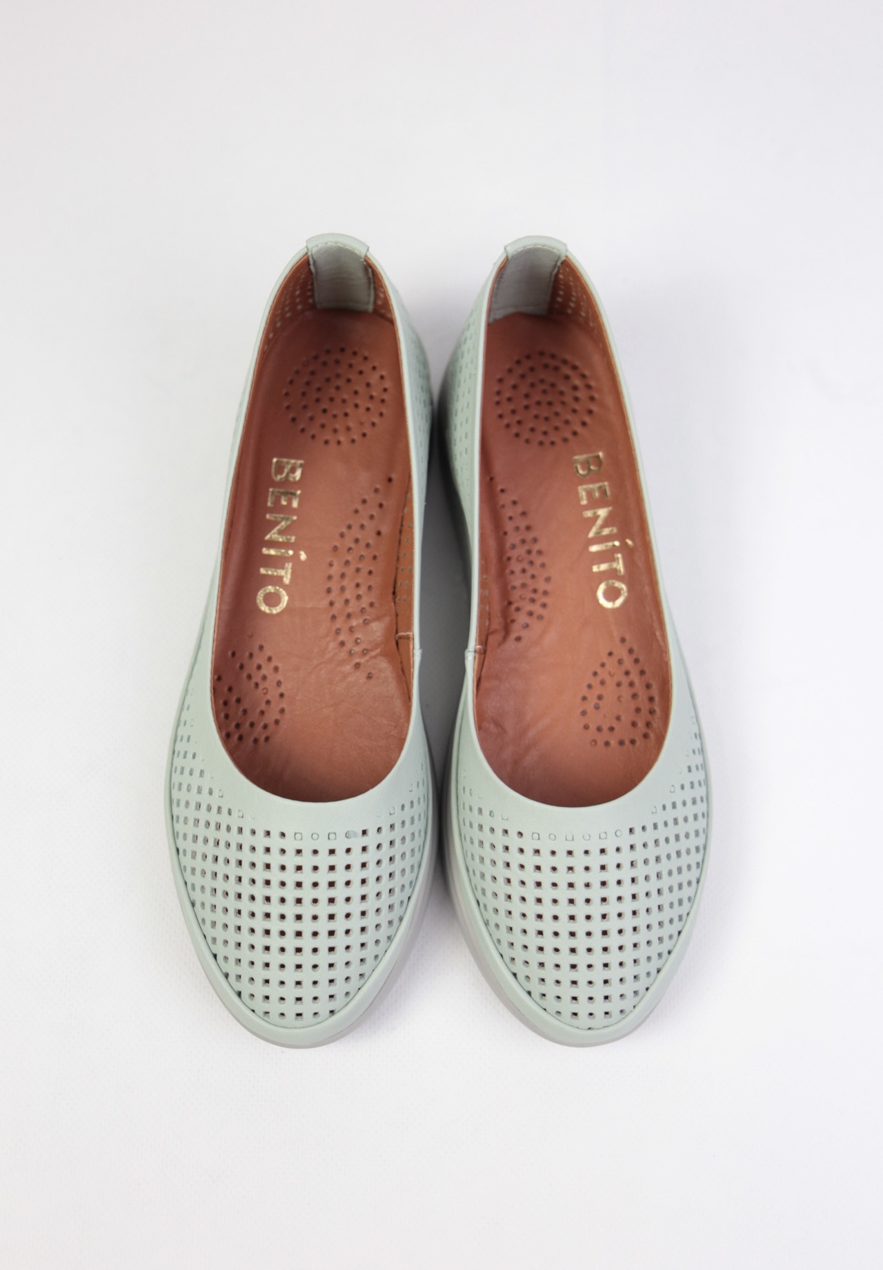 картинка Балетки кожаные Benito от магазина Pratik