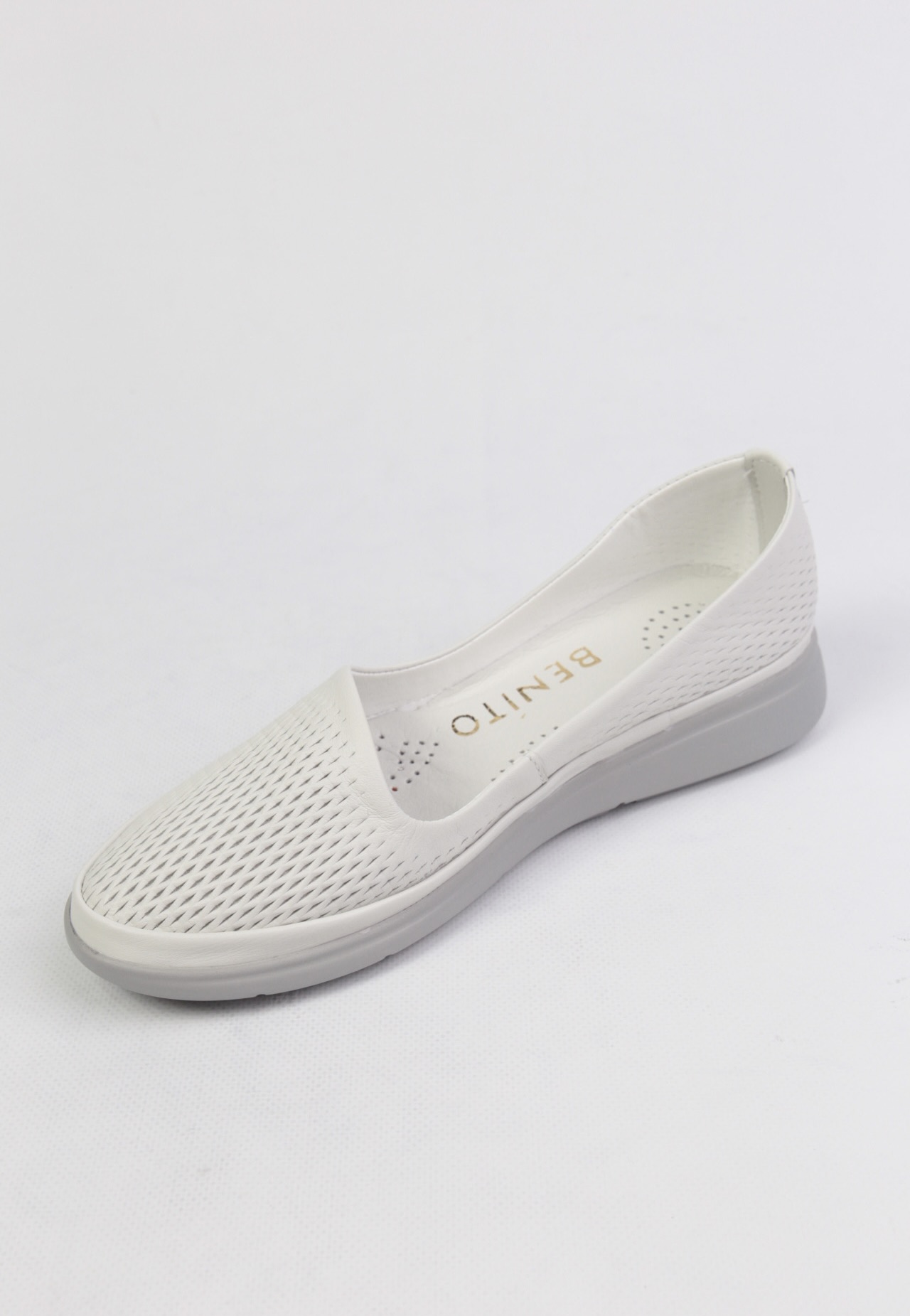 картинка Балетки кожаные Benito от магазина Pratik