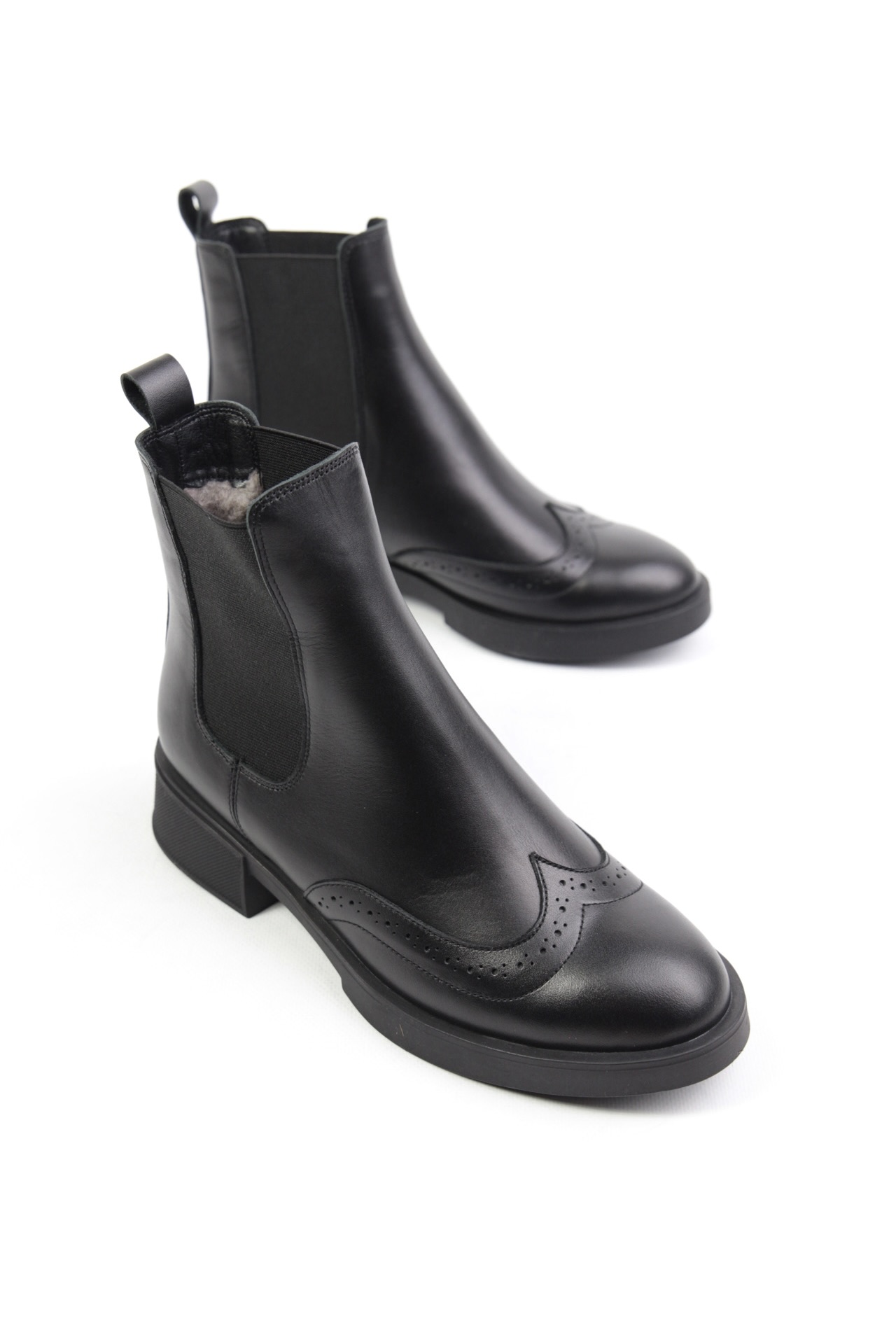 картинка Ботинки кожаные Benito от магазина Pratik