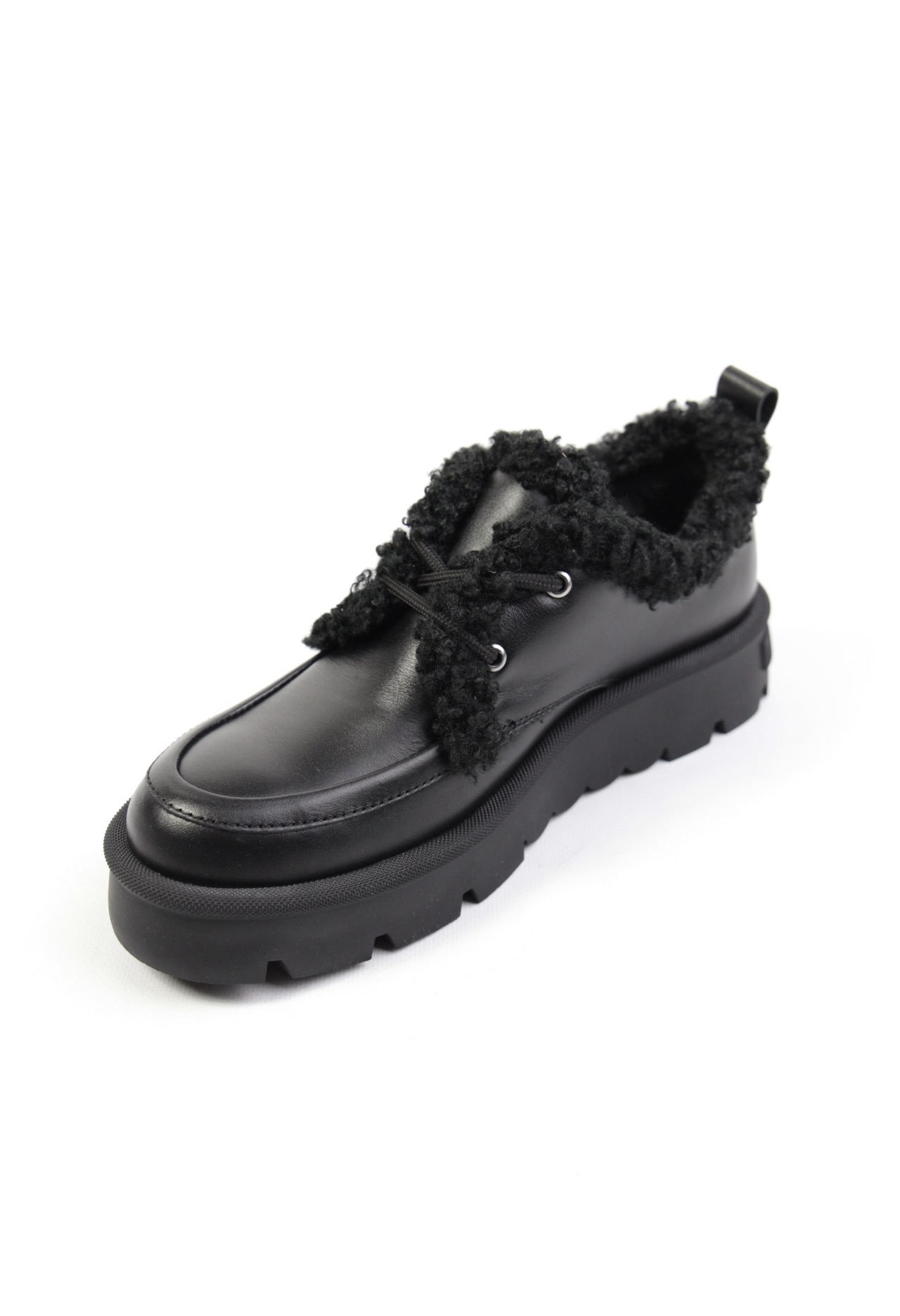 картинка Ботинки кожаные Benito от магазина Pratik