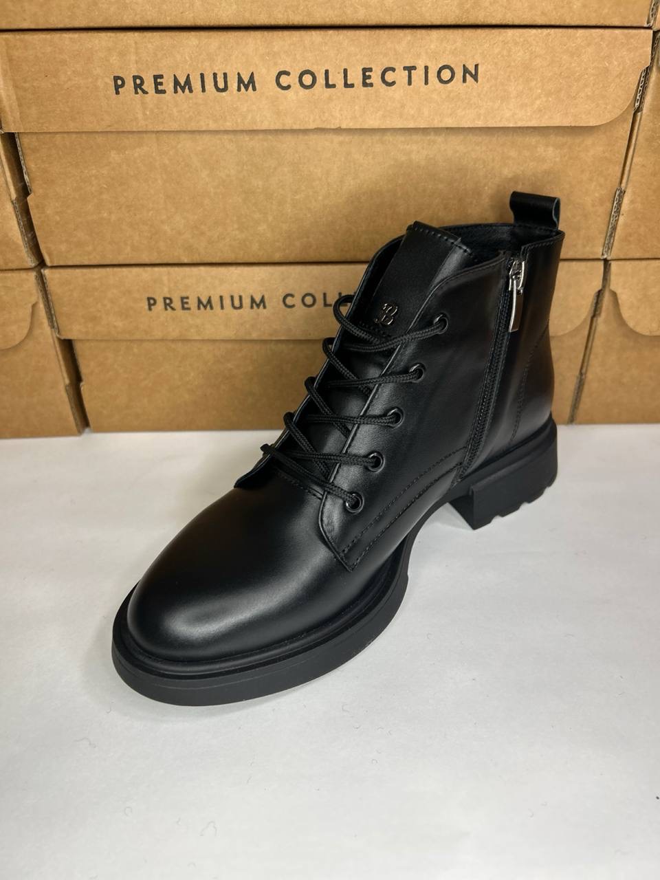 картинка Ботинки кожаные Benito от магазина Pratik