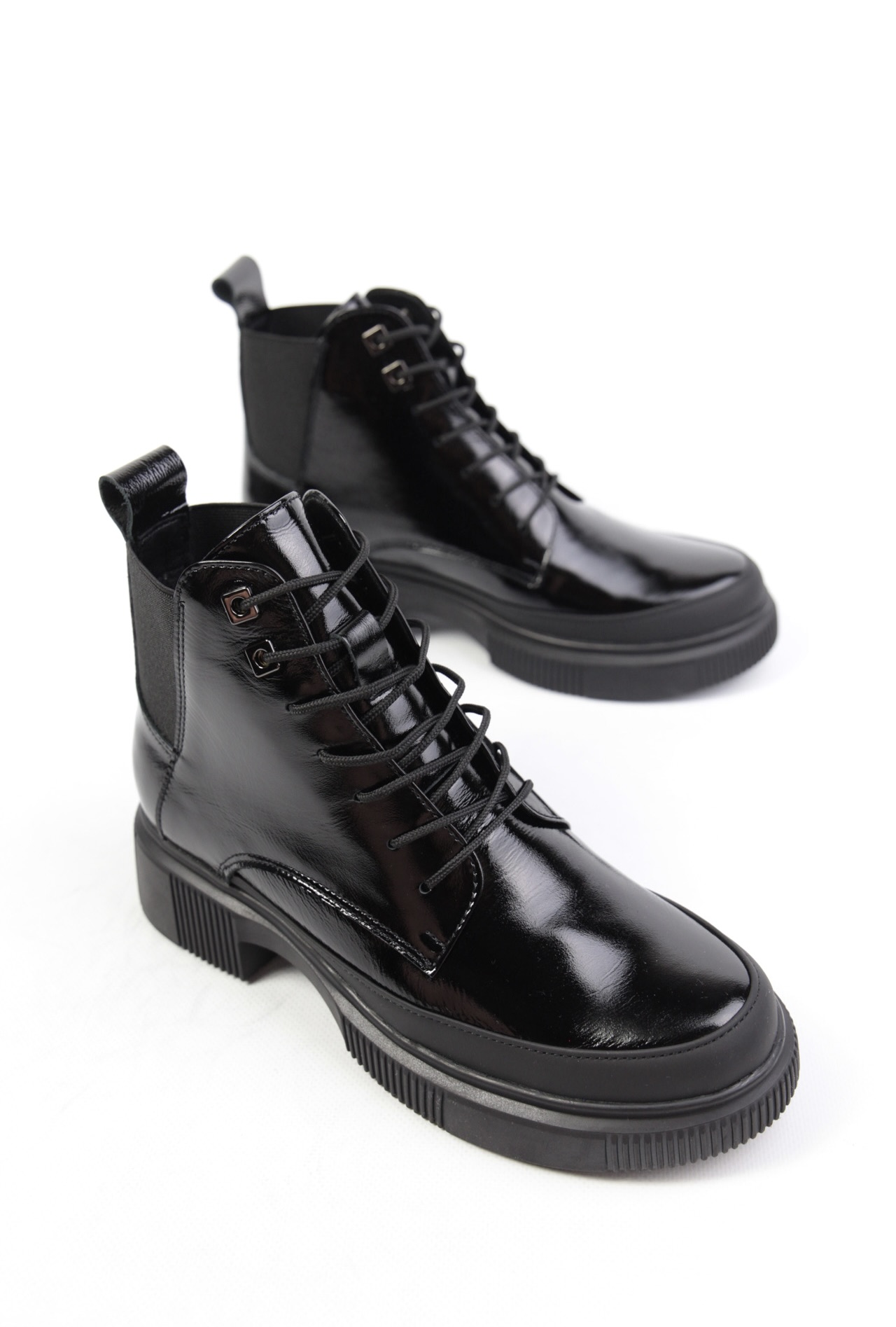 картинка Ботинки кожаные Benito от магазина Pratik