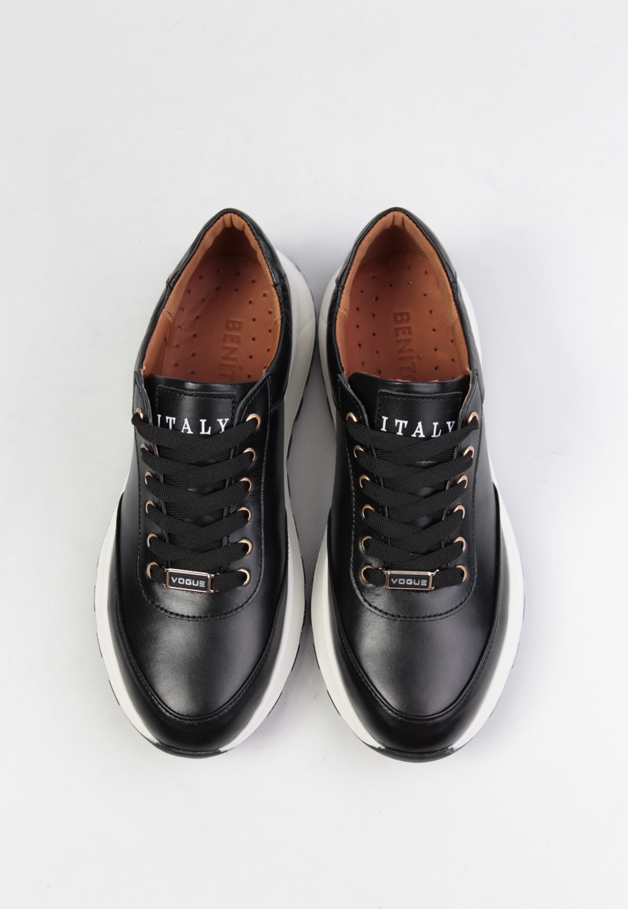 картинка Кроссовки кожаные Benito от магазина Pratik