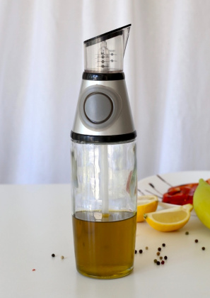 Диспенсер для масла 500 мл 02- фото 1 - интернет-магазин обуви Pratik