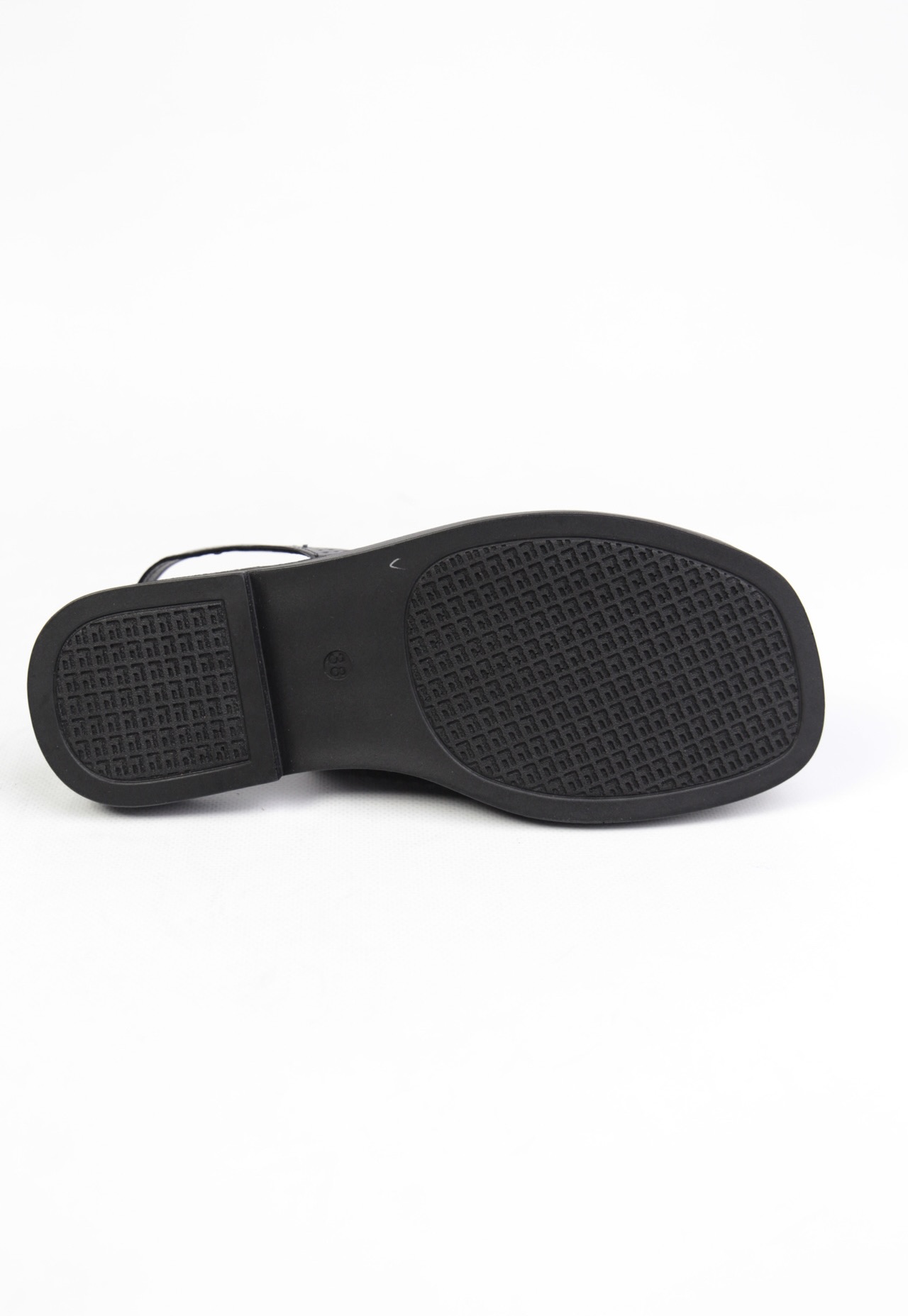 картинка Сандалии кожаные Benito от магазина Pratik