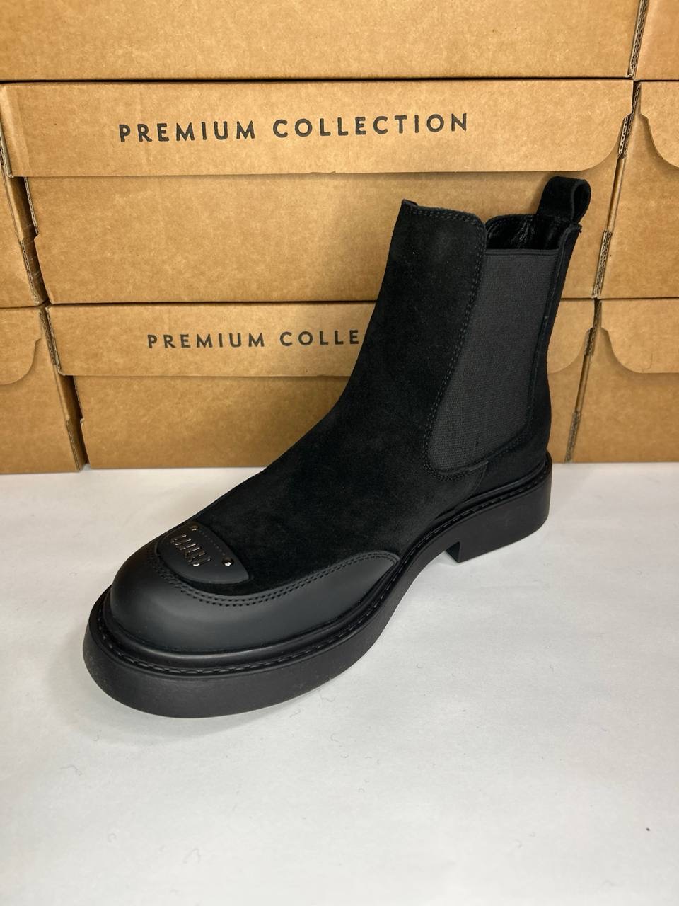 картинка Ботинки замшевые Benito от магазина Pratik