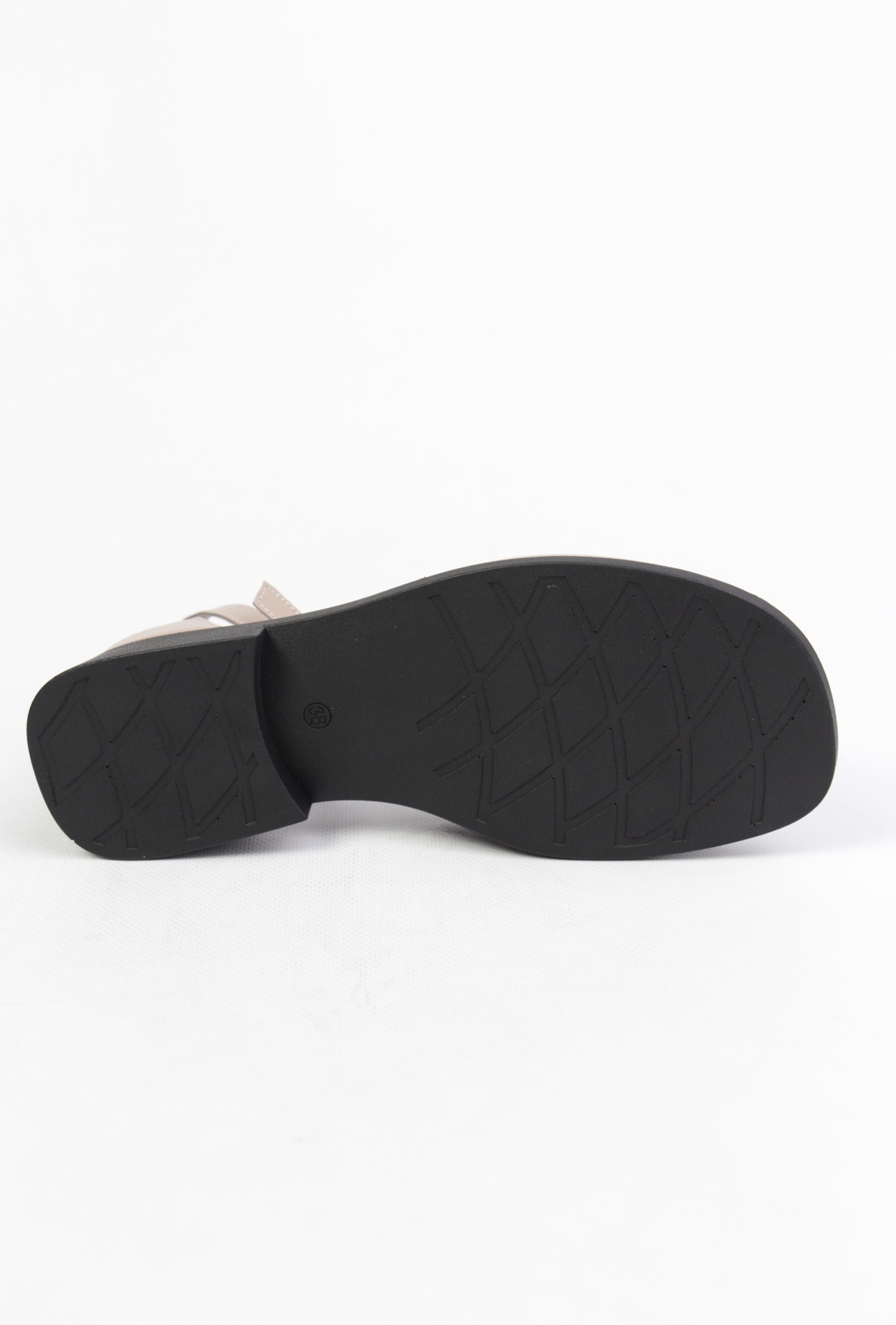 картинка Сандалии кожаные Benito от магазина Pratik