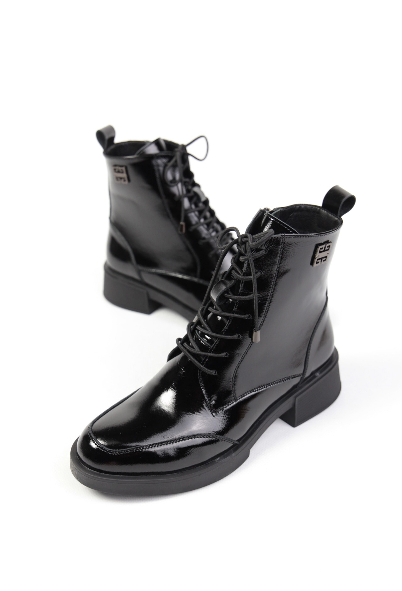 картинка Ботинки кожаные Benito от магазина Pratik