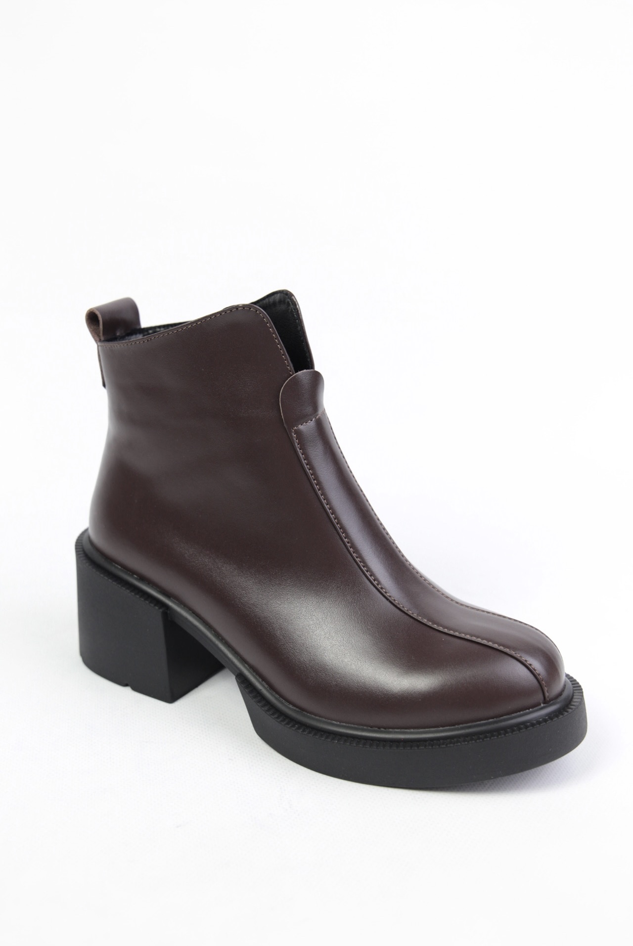 картинка Ботильоны кожаные Benito от магазина Pratik
