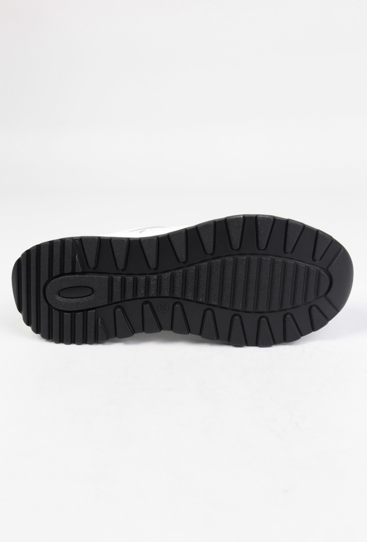 картинка Кроссовки кожаные Benito от магазина Pratik