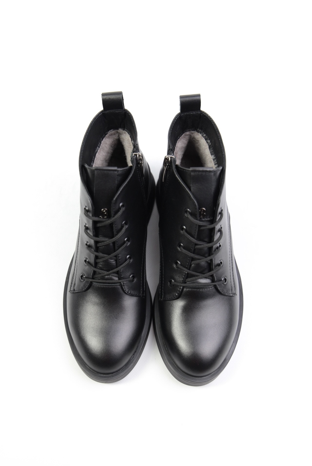 картинка Ботинки кожаные Benito от магазина Pratik