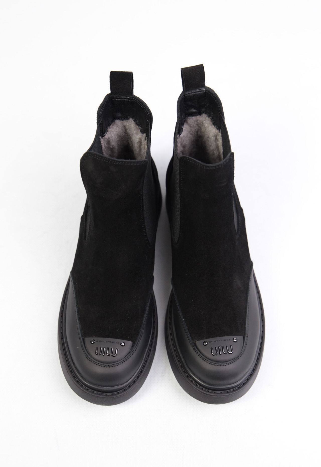 картинка Ботинки замшевые Benito от магазина Pratik