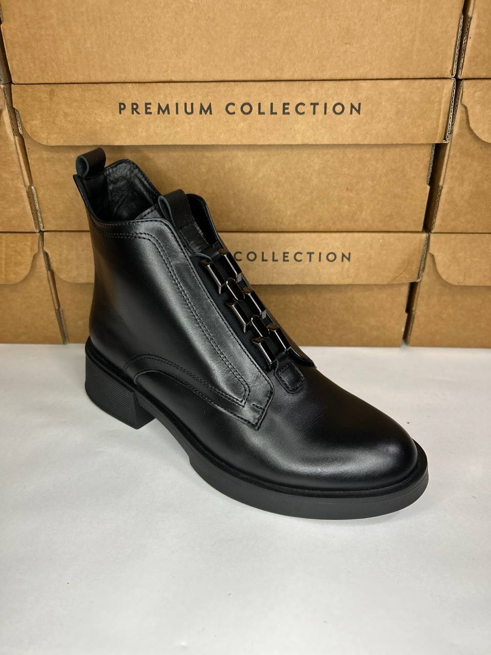 картинка Ботинки кожаные Benito от магазина Pratik